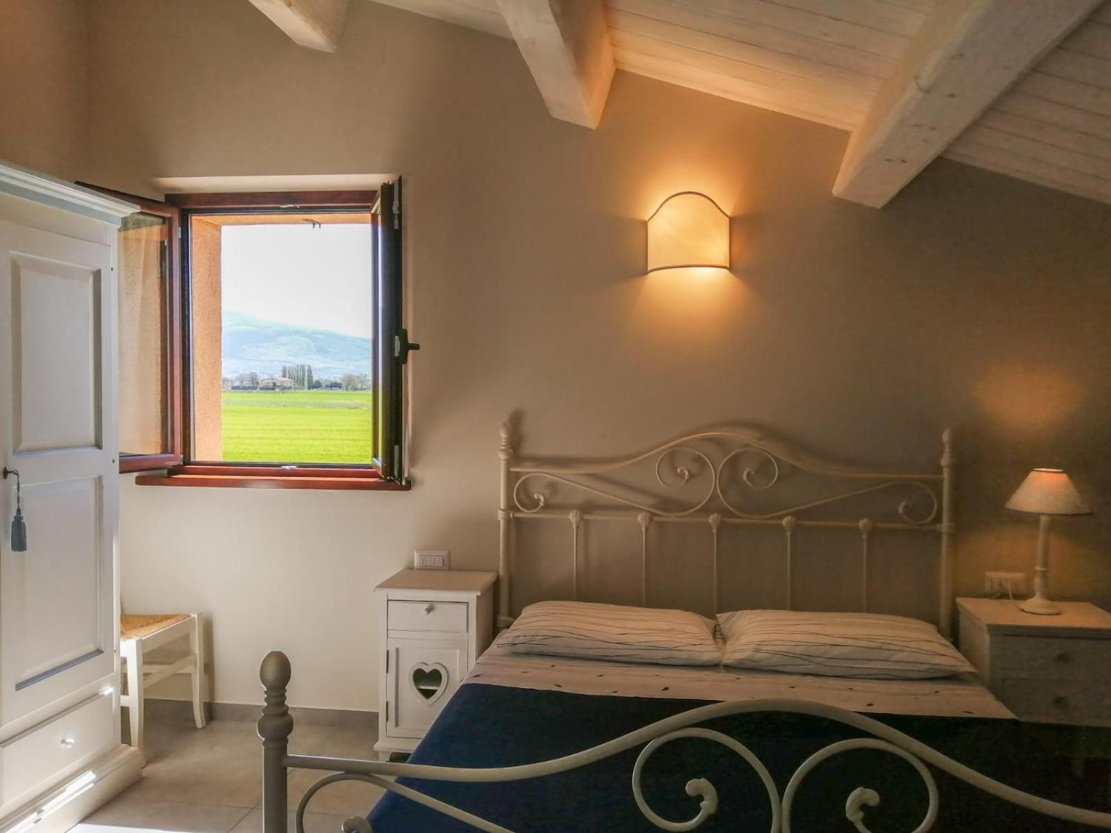 Il Fienile Di Assisi Vila Exterior foto