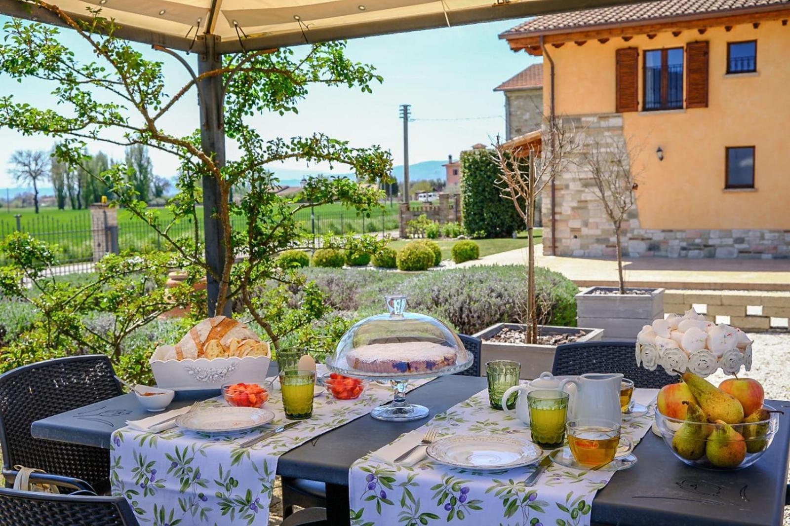 Il Fienile Di Assisi Vila Exterior foto